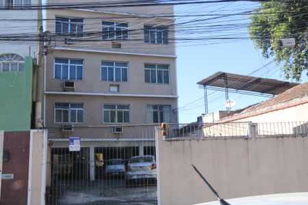 Apartamento para alugar com 90m², 2 quartos e 1 vagaFachada