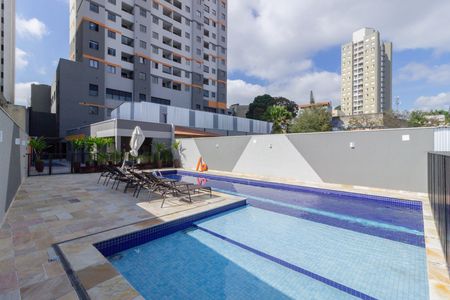 Casa para alugar com 36m², 2 quartos e sem vagaÁrea comum - Piscina