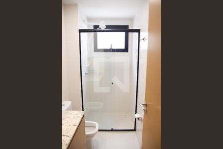 Apartamento para alugar com 60m², 2 quartos e 1 vaga Apartamento para alugar com 60m², 2 quartos e 1 vagaBanheiro da Suíte