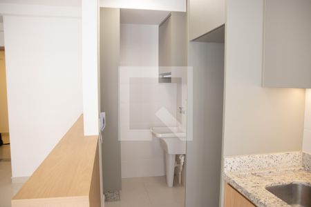 Apartamento para alugar com 60m², 2 quartos e 1 vaga Apartamento para alugar com 60m², 2 quartos e 1 vagaCozinha e Área de Serviço