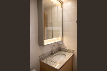 Apartamento para alugar com 60m², 2 quartos e 1 vaga Apartamento para alugar com 60m², 2 quartos e 1 vagaBanheiro