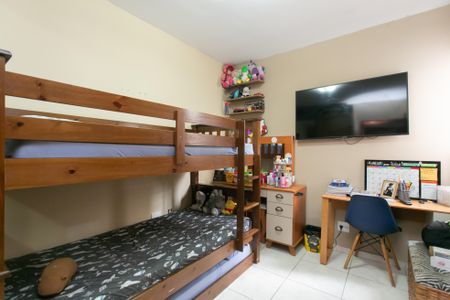 Casa de condomínio à venda com 66m², 2 quartos e 2 vagas Casa de condomínio à venda com 66m², 2 quartos e 2 vagas Suíte 2