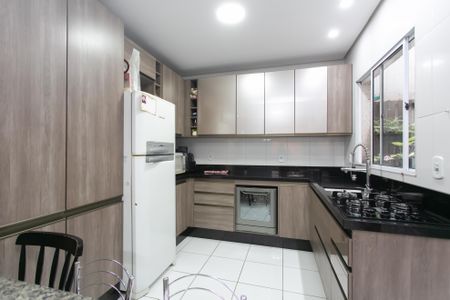 Casa de condomínio à venda com 66m², 2 quartos e 2 vagas Casa de condomínio à venda com 66m², 2 quartos e 2 vagasCozinha