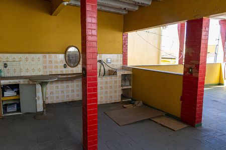 Casa para alugar com 220m², 3 quartos e 2 vagas Casa para alugar com 220m², 3 quartos e 2 vagasTerraço