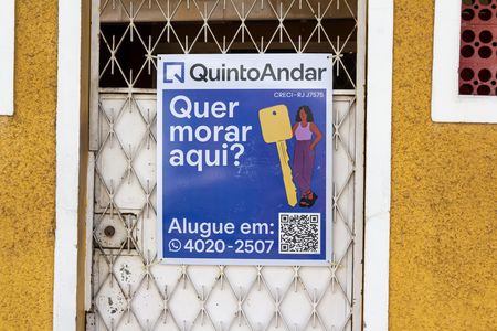Casa para alugar com 220m², 3 quartos e 2 vagas Casa para alugar com 220m², 3 quartos e 2 vagasPlaca instalada em 02/04/2026 com o código 1PRJ950-430