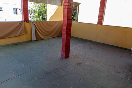 Casa para alugar com 220m², 3 quartos e 2 vagas Casa para alugar com 220m², 3 quartos e 2 vagasTerraço