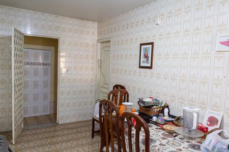 Casa para alugar com 220m², 3 quartos e 2 vagas Casa para alugar com 220m², 3 quartos e 2 vagasCozinha
