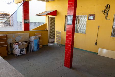 Casa para alugar com 220m², 3 quartos e 2 vagas Casa para alugar com 220m², 3 quartos e 2 vagasTerraço