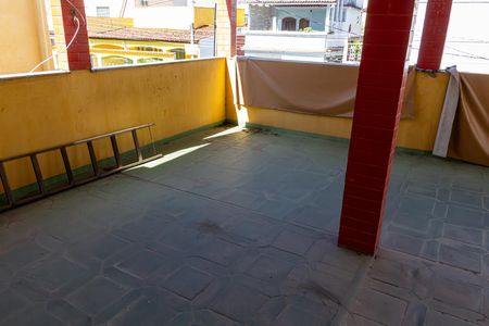 Casa para alugar com 220m², 3 quartos e 2 vagas Casa para alugar com 220m², 3 quartos e 2 vagasTerraço
