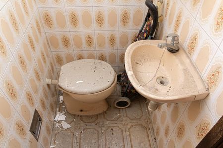 Casa para alugar com 220m², 3 quartos e 2 vagas Casa para alugar com 220m², 3 quartos e 2 vagasBanheiro da Suíte