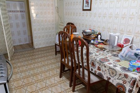 Casa para alugar com 220m², 3 quartos e 2 vagas Casa para alugar com 220m², 3 quartos e 2 vagasCozinha