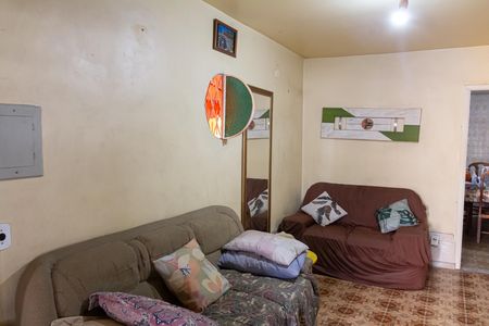 Casa para alugar com 220m², 3 quartos e 2 vagas Casa para alugar com 220m², 3 quartos e 2 vagasSala