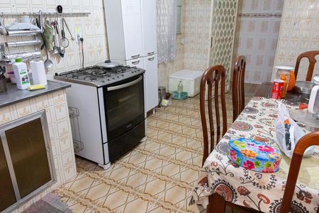 Casa para alugar com 220m², 3 quartos e 2 vagas Casa para alugar com 220m², 3 quartos e 2 vagasCozinha