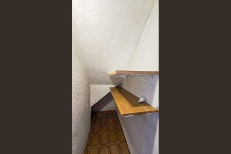 Casa para alugar com 107m², 2 quartos e 2 vagas Casa para alugar com 107m², 2 quartos e 2 vagasDespensa