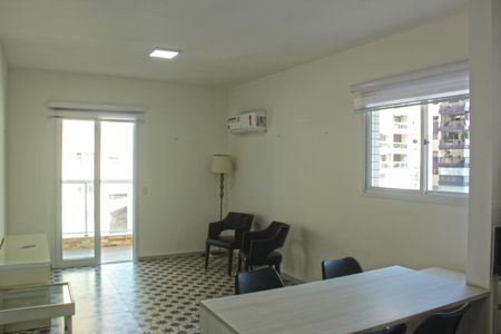 Sala de apartamento para alugar com 2 quartos, 72m² em Ponta da Praia, Santos