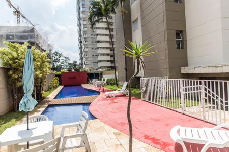 Apartamento para alugar com 70m², 1 quarto e sem vagaPiscina