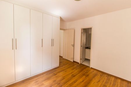 Apartamento para alugar com 70m², 1 quarto e sem vagaSuíte