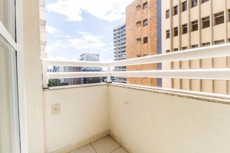 Apartamento para alugar com 70m², 1 quarto e sem vagaVaranda
