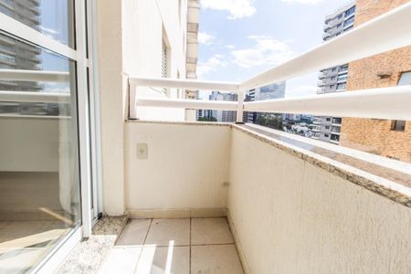 Varanda de apartamento para alugar com 1 quarto, 70m² em Alphaville Industrial, Barueri