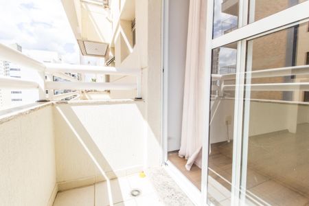 Varanda de apartamento para alugar com 1 quarto, 70m² em Alphaville Industrial, Barueri