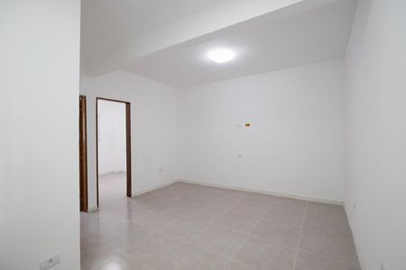 Apartamento para alugar com 38m², 2 quartos e sem vaga Apartamento para alugar com 38m², 2 quartos e sem vagaSala / Cozinha