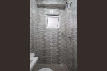 Apartamento para alugar com 38m², 2 quartos e sem vaga Apartamento para alugar com 38m², 2 quartos e sem vagaBanheiro da Suíte