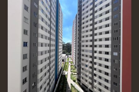 Quarto 1 Vista  de apartamento para alugar com 2 quartos, 34m² em Usina Piratininga, São Paulo
