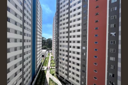 Sala vista  de apartamento para alugar com 2 quartos, 34m² em Usina Piratininga, São Paulo