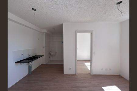Sala  de apartamento para alugar com 2 quartos, 34m² em Usina Piratininga, São Paulo