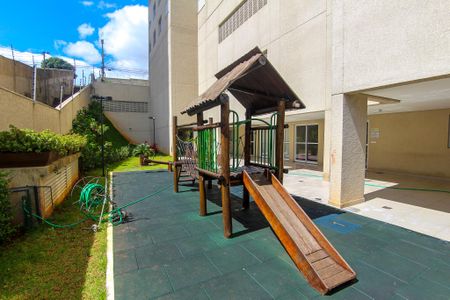 Apartamento para alugar com 34m², 2 quartos e sem vaga