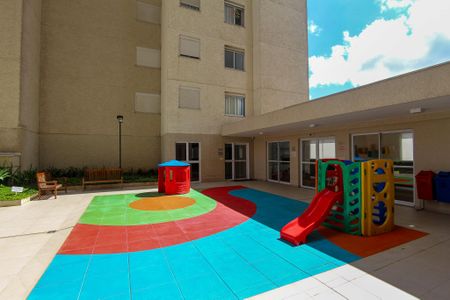 Apartamento para alugar com 34m², 2 quartos e sem vaga