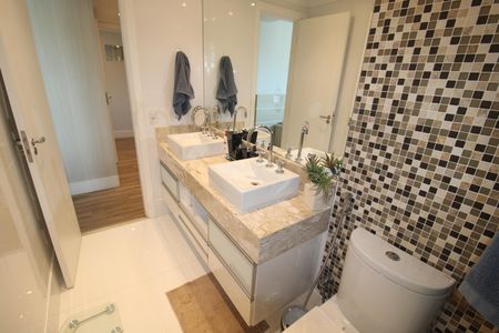 Apartamento à venda com 140m², 3 quartos e 3 vagasBanheiro