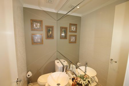 Apartamento à venda com 140m², 3 quartos e 3 vagasLavabo