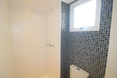 Apartamento à venda com 140m², 3 quartos e 3 vagasQuarto 2 - Banheiro