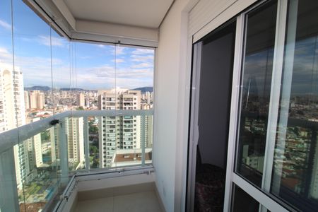 Apartamento à venda com 140m², 3 quartos e 3 vagasQuarto 3 - Varanda