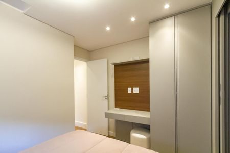 Apartamento à venda com 58m², 2 quartos e 2 vagas Apartamento à venda com 58m², 2 quartos e 2 vagasQuarto 2