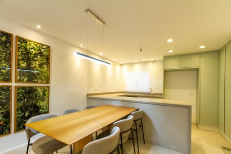 Apartamento à venda com 58m², 2 quartos e 2 vagas Apartamento à venda com 58m², 2 quartos e 2 vagasCopa e Cozinha