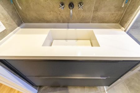 Apartamento à venda com 58m², 2 quartos e 2 vagas Apartamento à venda com 58m², 2 quartos e 2 vagasBanheiro