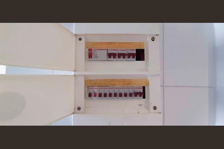 Apartamento para alugar com 62m², 2 quartos e 2 vagas Apartamento para alugar com 62m², 2 quartos e 2 vagasQuadro de Luz