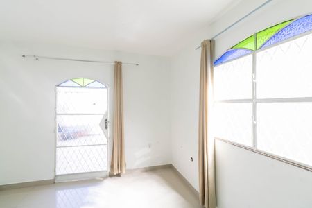 Sala de casa para alugar com 2 quartos, 110m² em Campo Grande, Rio de Janeiro