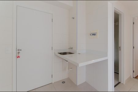 Apartamento à venda com 35m², 2 quartos e sem vaga Apartamento à venda com 35m², 2 quartos e sem vagaCozinha e Área de Serviço