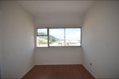 Sala de apartamento para alugar com 2 quartos, 60m² em Madureira, Rio de Janeiro