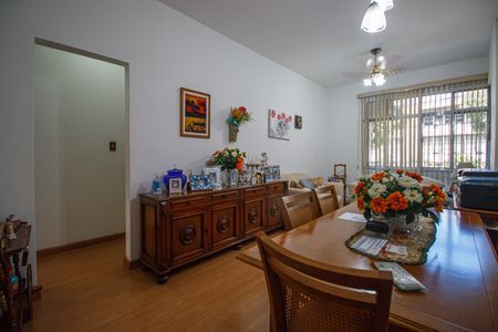 Apartamento à venda com 70m², 2 quartos e sem vaga Apartamento à venda com 70m², 2 quartos e sem vagaSala