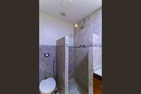 Apartamento para alugar com 50m², 2 quartos e sem vagaBanheiro