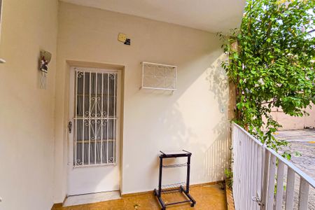 Apartamento para alugar com 50m², 2 quartos e sem vagaEntrada