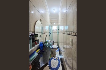 Casa à venda com 150m², 5 quartos e 4 vagas Casa à venda com 150m², 5 quartos e 4 vagasBanheiro da Suíte