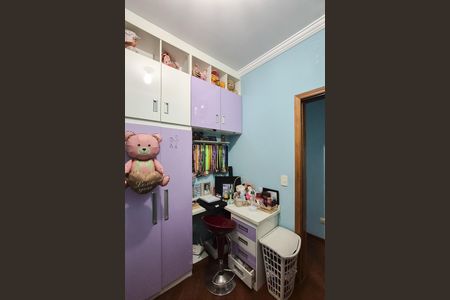 Casa à venda com 150m², 5 quartos e 4 vagas Casa à venda com 150m², 5 quartos e 4 vagasQuarto 1