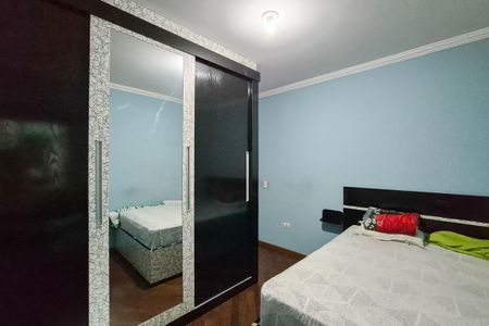 Casa à venda com 150m², 5 quartos e 4 vagas Casa à venda com 150m², 5 quartos e 4 vagasSuíte