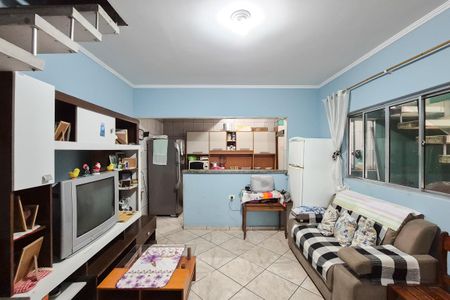 Casa à venda com 150m², 5 quartos e 4 vagas Casa à venda com 150m², 5 quartos e 4 vagasCasa 2 - sala