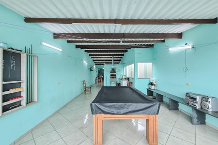 Casa à venda com 150m², 5 quartos e 4 vagas Casa à venda com 150m², 5 quartos e 4 vagasÁrea gourmet